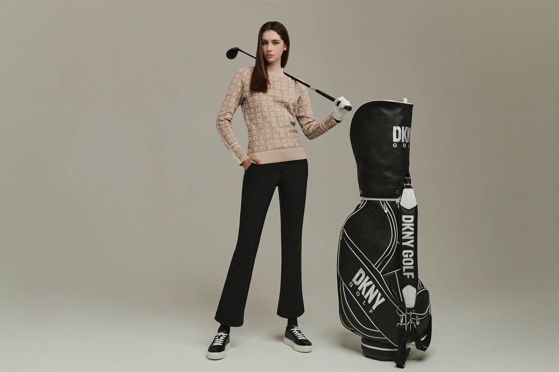 DKNY Golf 패션 화보 17